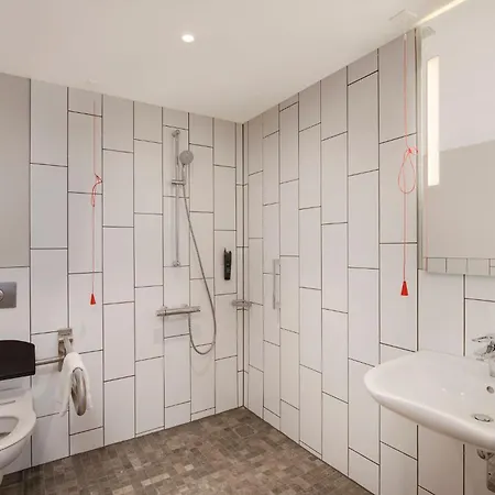 Holiday Inn Hamburg - City Nord By Ihg-2